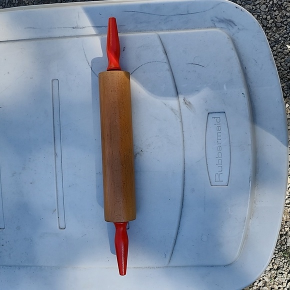 Wooden red handle Vintage rolling pin - Picture 1 of 2